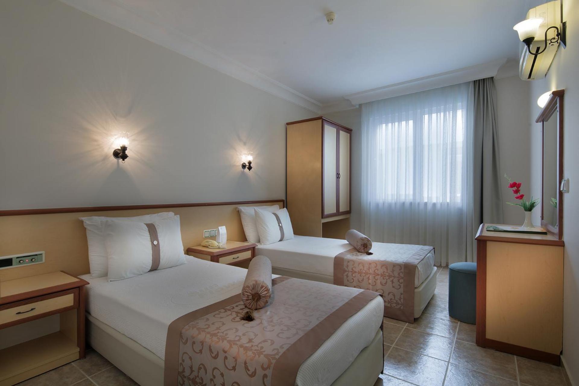 Villa Sunflower Hotel Alanya Exterior photo